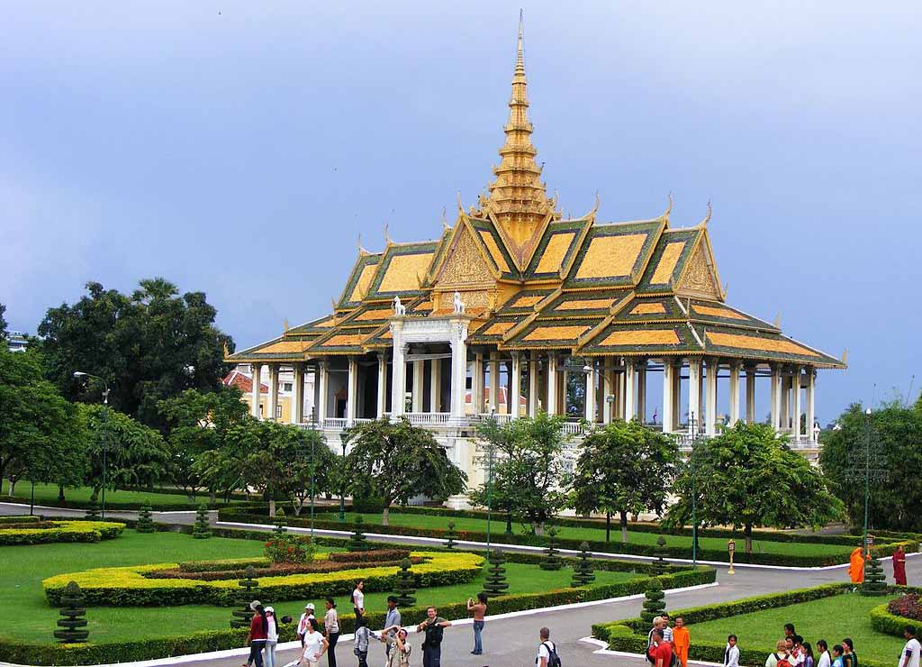 What To Expect When Traveling To Phnom Penh